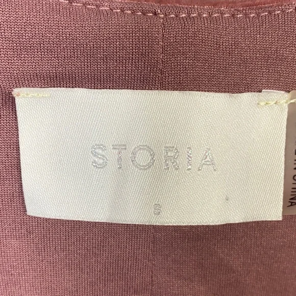 Storia Mauve Knit Apparel - Picture 4 of 5